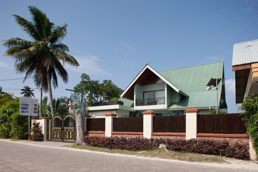Le Relax Beach House La Digue Exterior photo