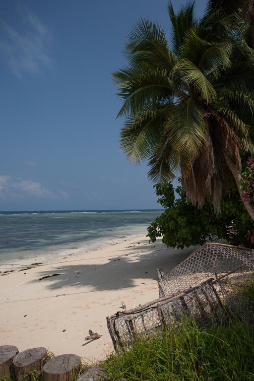 Le Relax Beach House La Digue Exterior photo