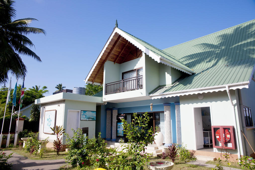 Le Relax Beach House La Digue Exterior photo